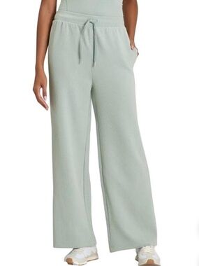 NWT All In Motion by Target Wide Leg Pants in Sage Green